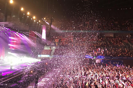 畅享摇滚，PG国际LED大屏“耀”你好看！